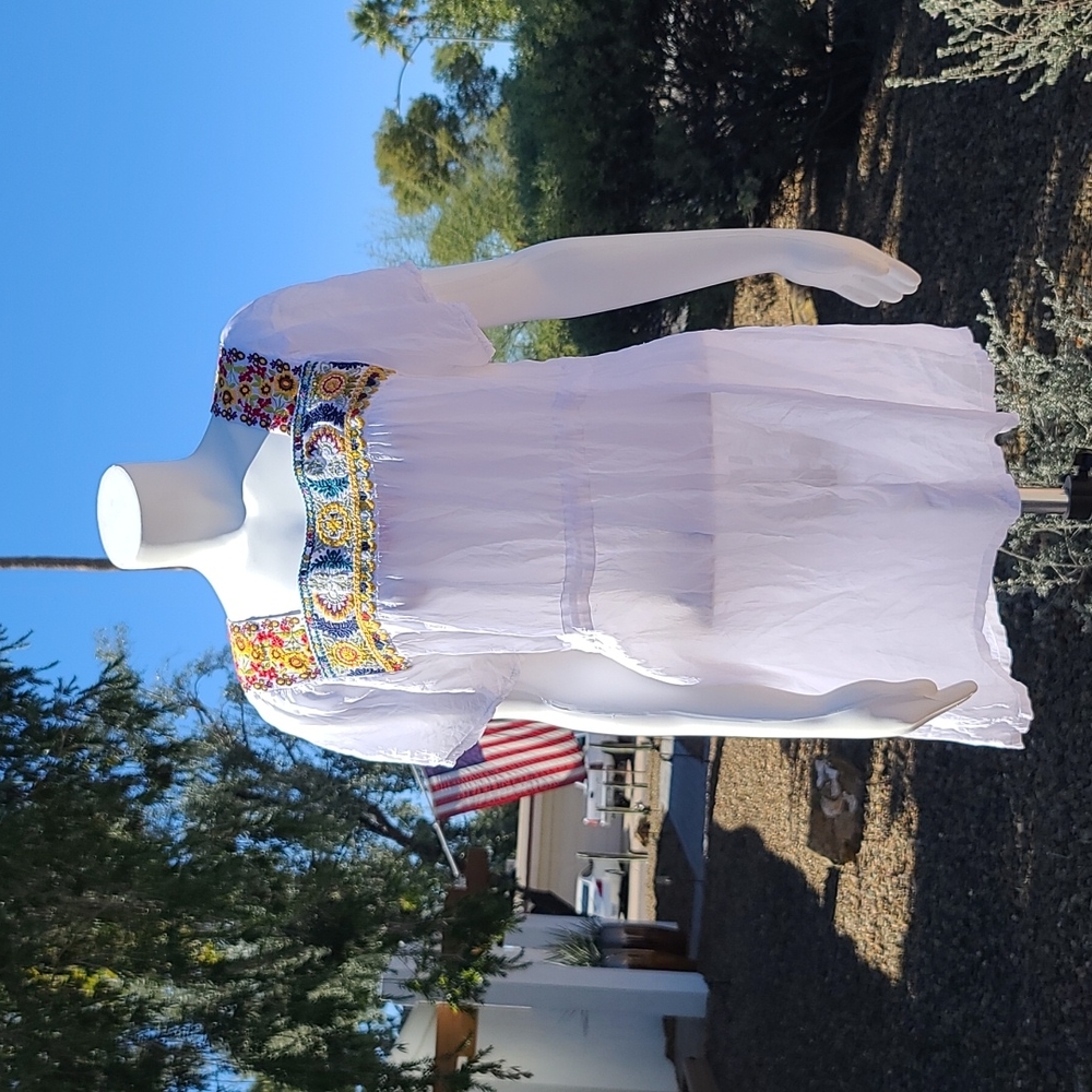 JOHNNY WAS ANTHRO White Embroidered Cotton Mini Dress M Boho Cover Up Mexico - Picture 3 of 17